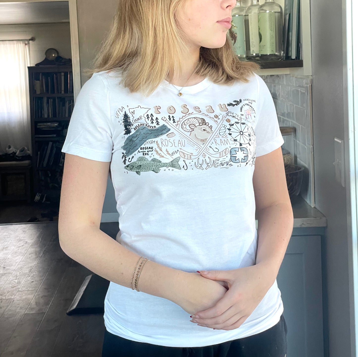 Ivory & Sage town fitted tee