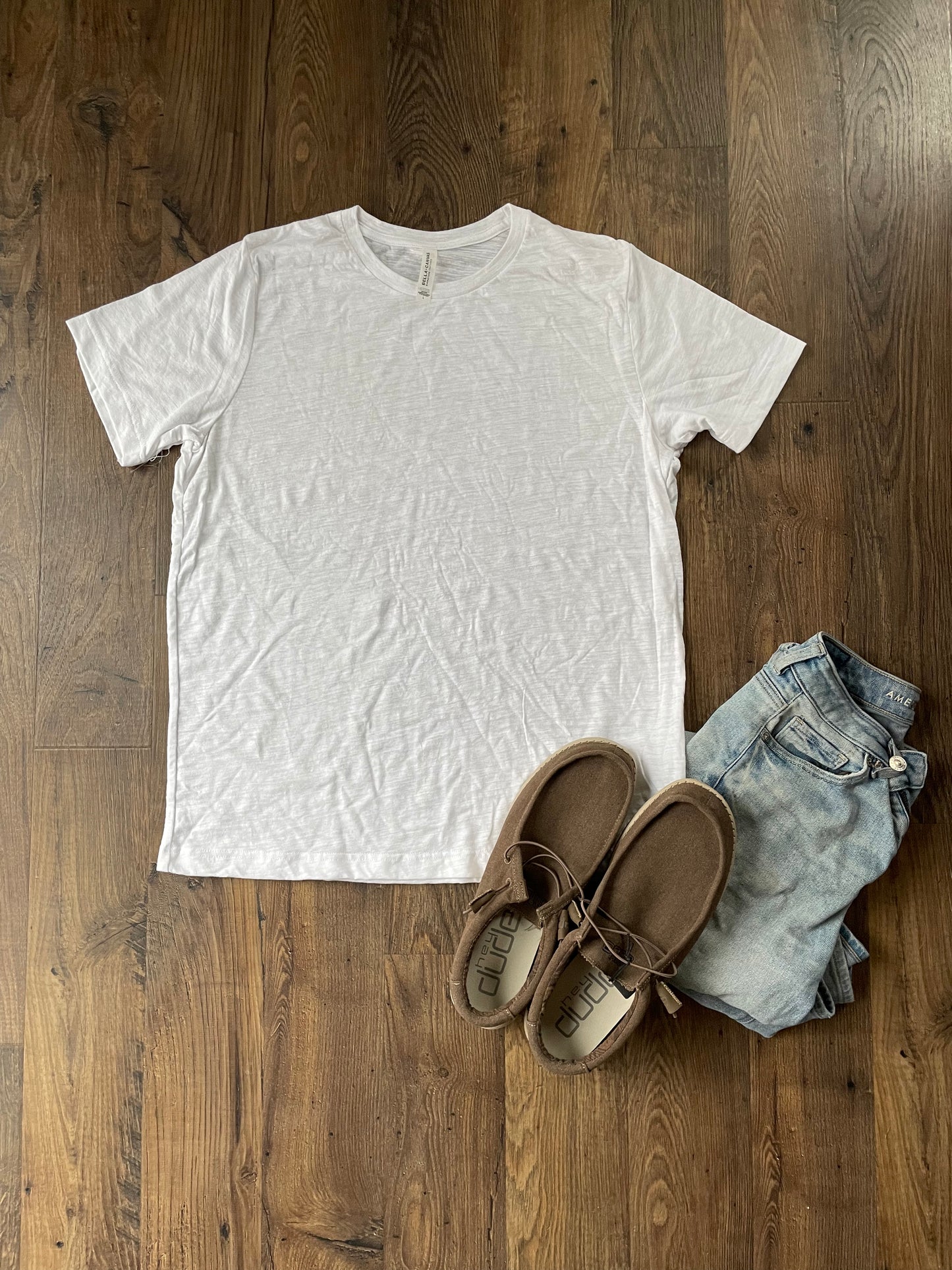 Ivory & Sage town tee shirt